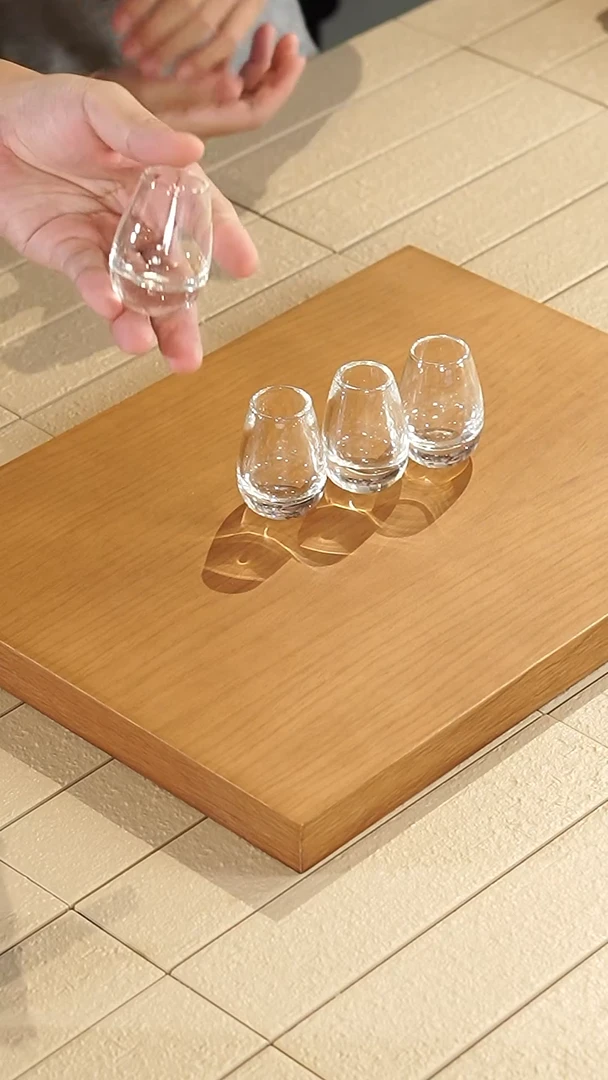 40ml亮光透明玻璃酒杯*4个（无包装）微瑕