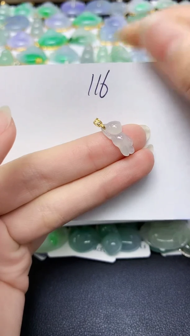 翡翠18K金镶嵌颈饰天然缅甸翡翠A货