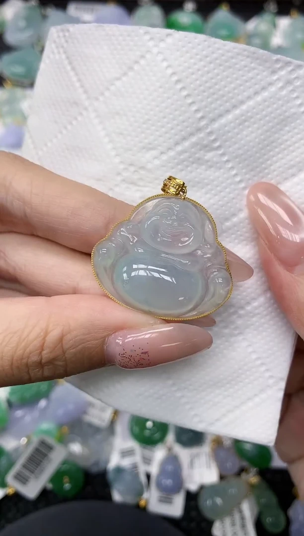 颈饰18K金镶嵌翡翠1111111111