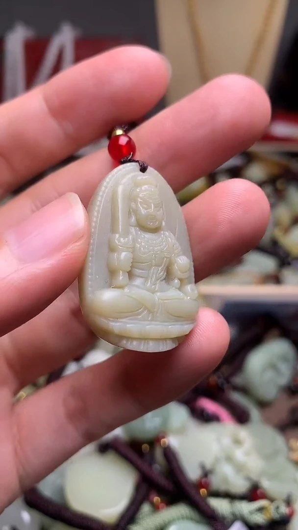 颈饰未镶嵌和田玉新疆料青海料清水和田玉吊坠