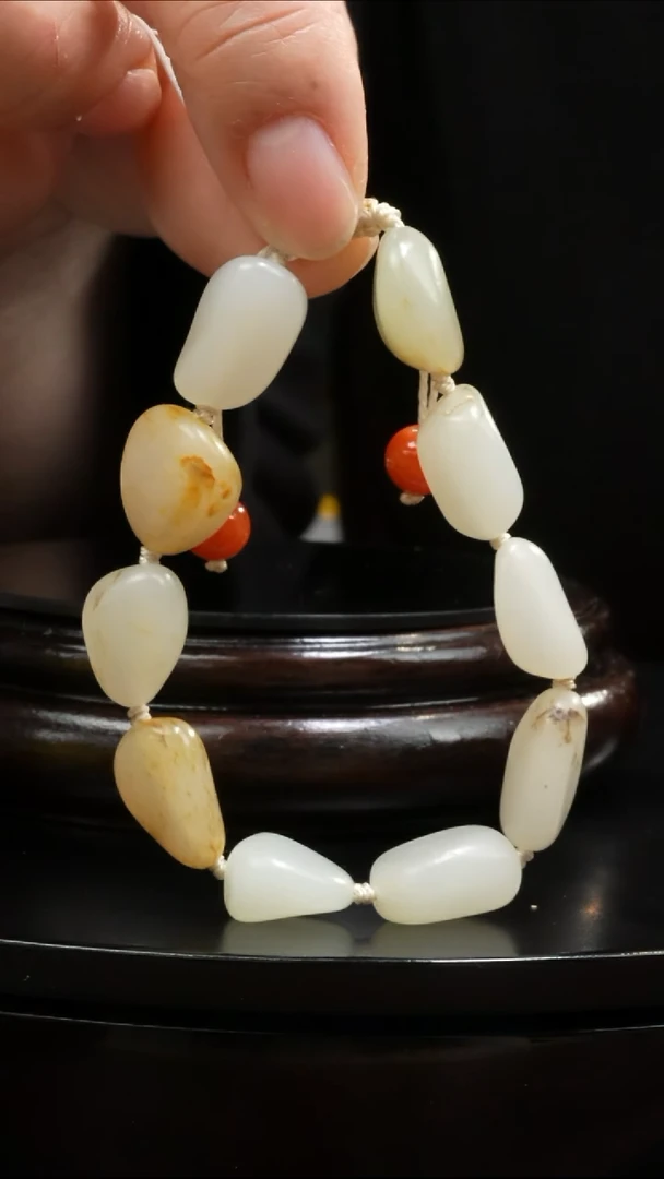 【闪购商品】和田玉手串未镶嵌27克和田玉原石