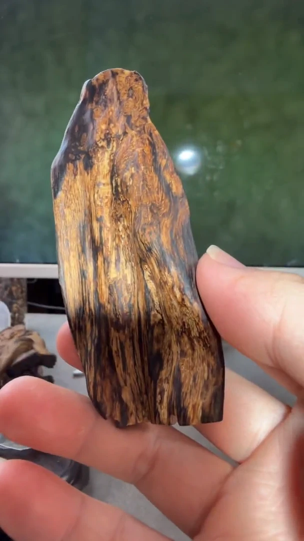 沉香手把件多样性发一