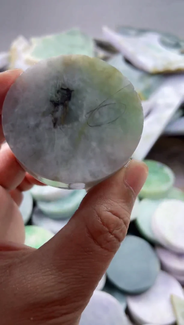 翡翠裸石天然A货翡翠633