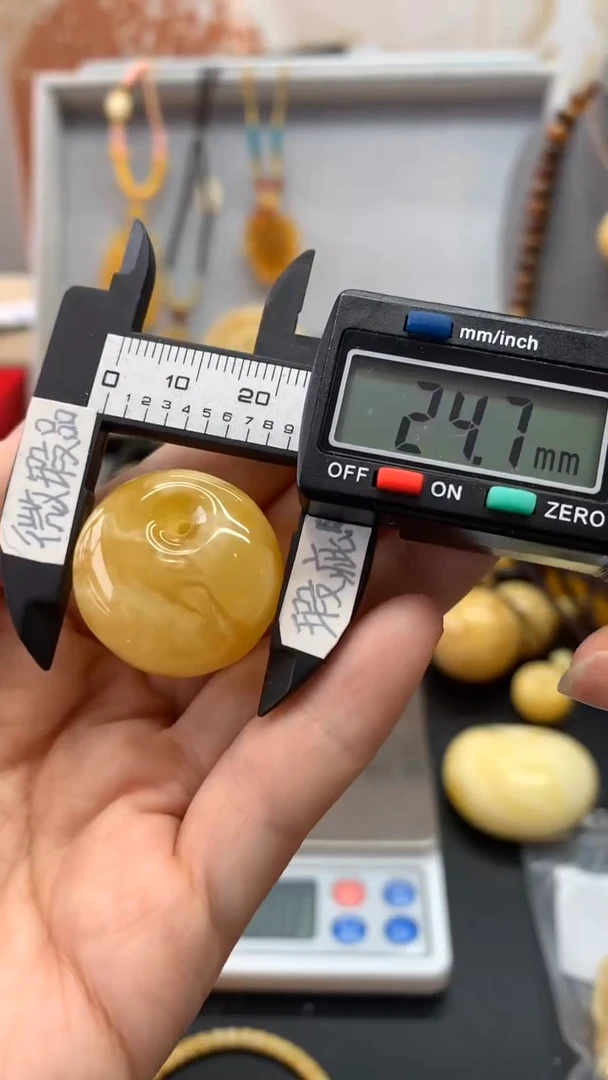 【闪购商品】琥珀珠宝奇石未镶嵌135