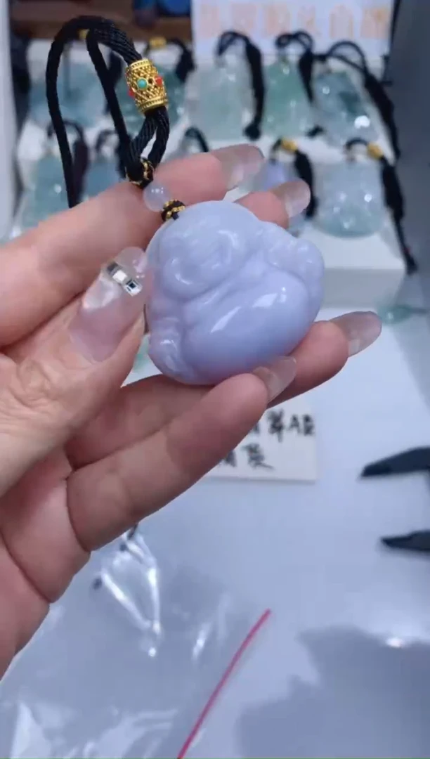 颈饰未镶嵌翡翠吊坠