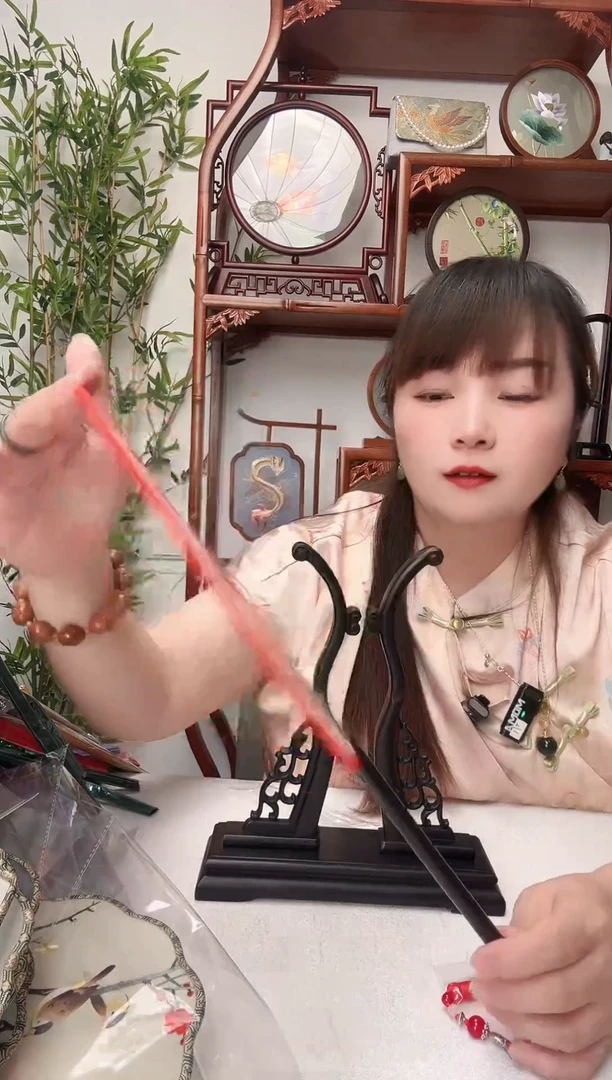 刺绣双面绣花团扇