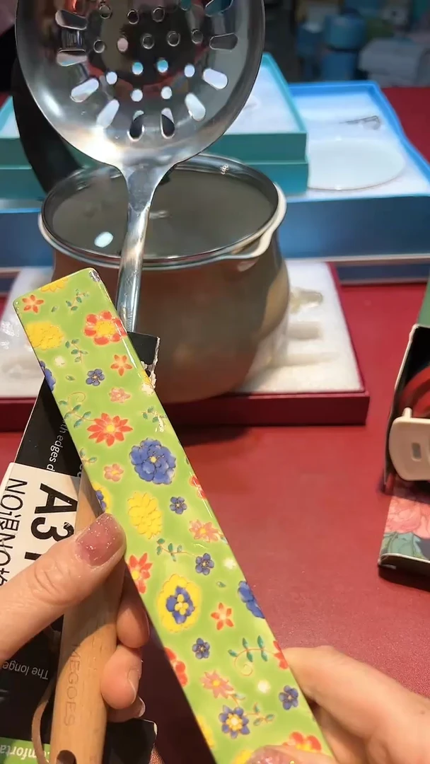 【闪购商品】瓷片锅碗瓢盆一件不剩