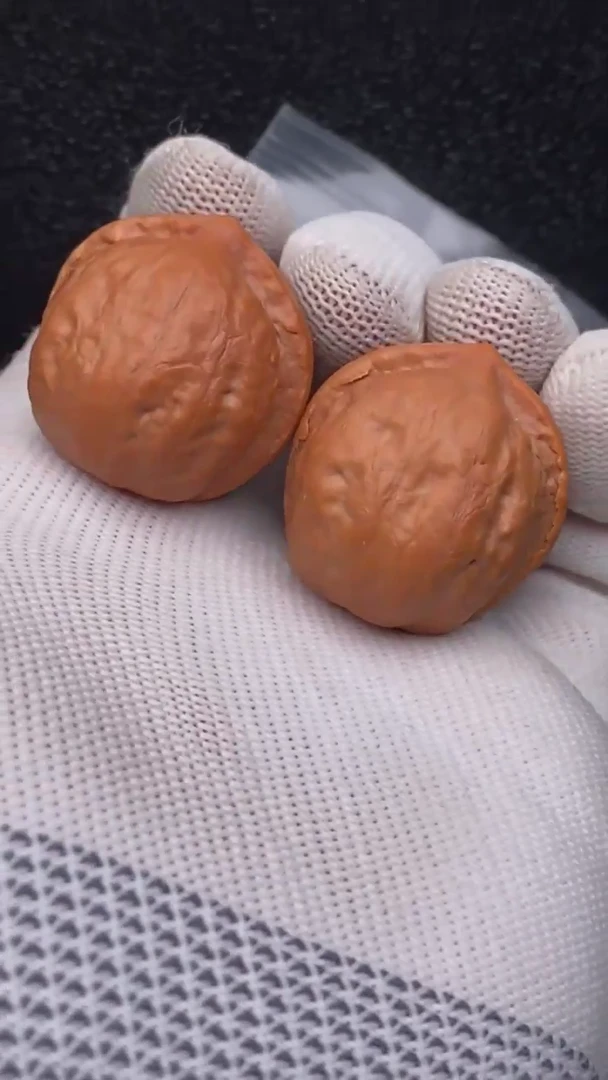 【闪购商品】文玩核桃把件水晶佛肚