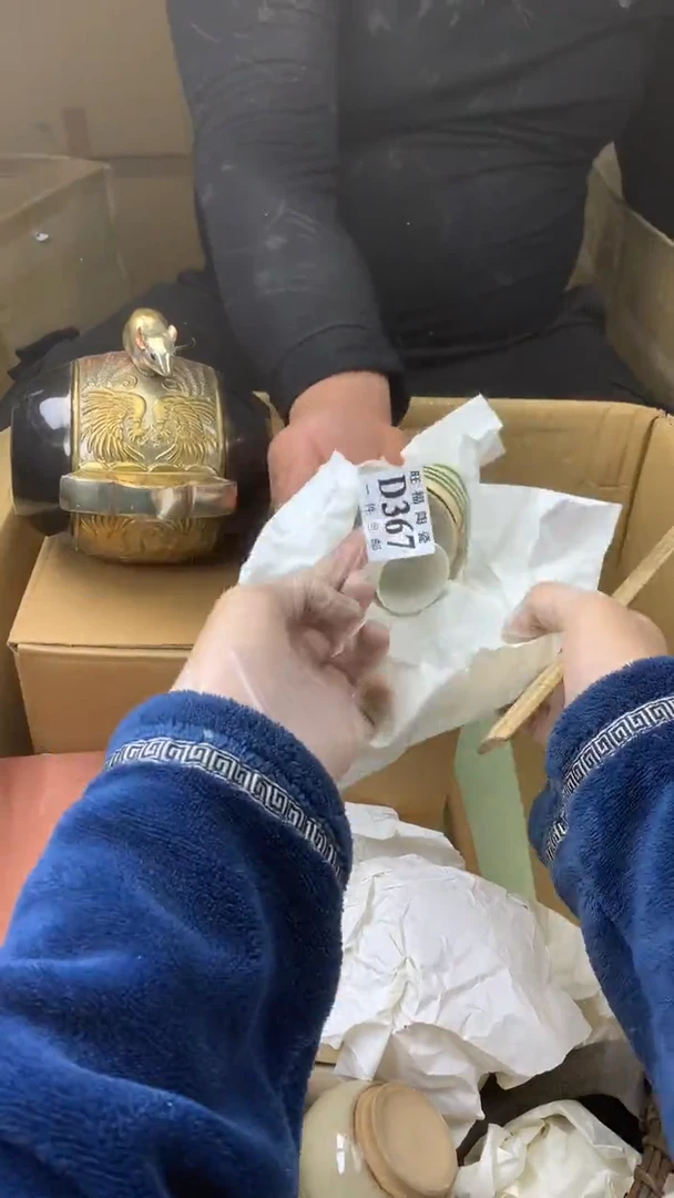 瓷片R****雨校长家陶瓷一号商品