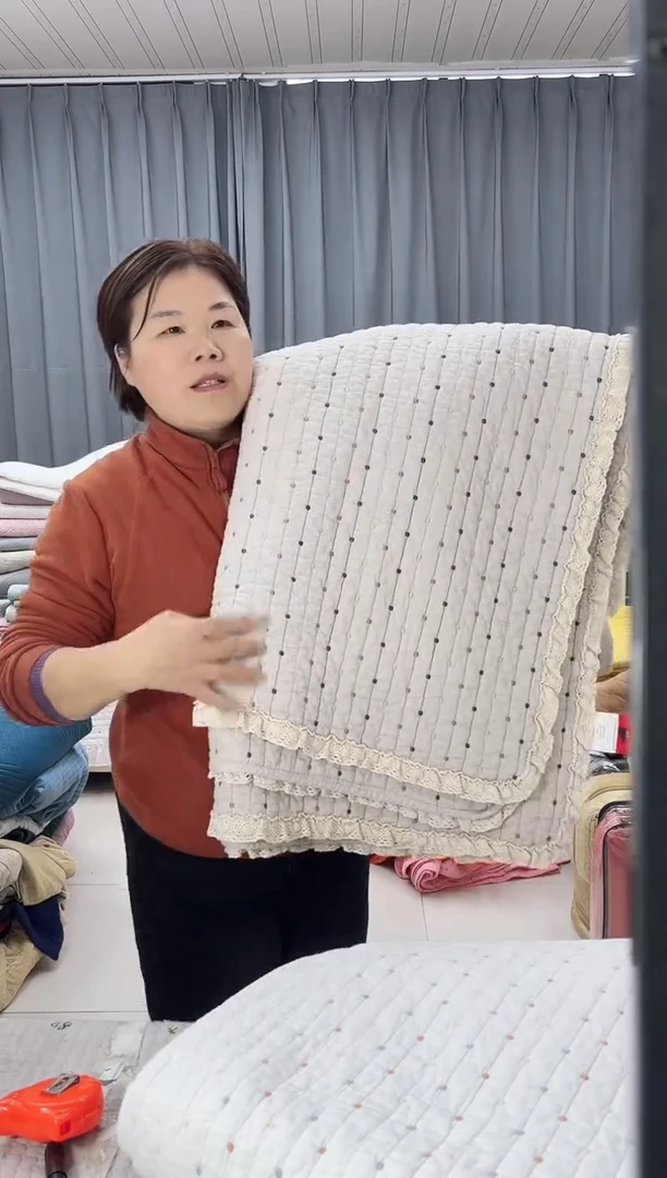 棉米色米粒绣小花边纯棉2.0*2.3