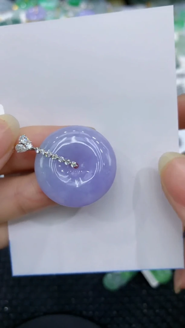 【闪购商品】翡翠颈饰18K金镶嵌8888888888