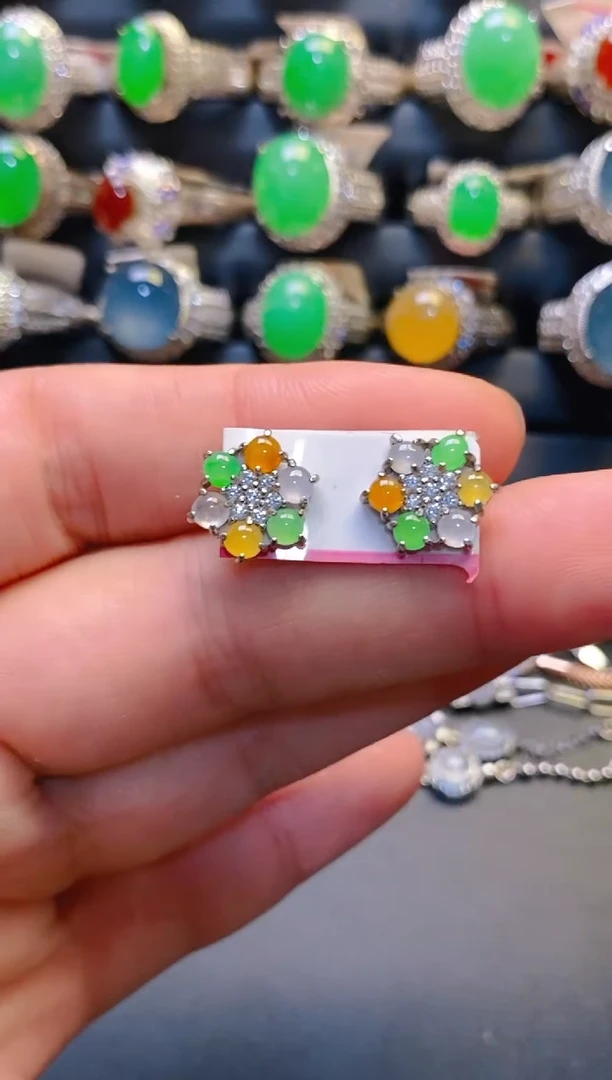 银S925镶嵌翡翠耳饰天然