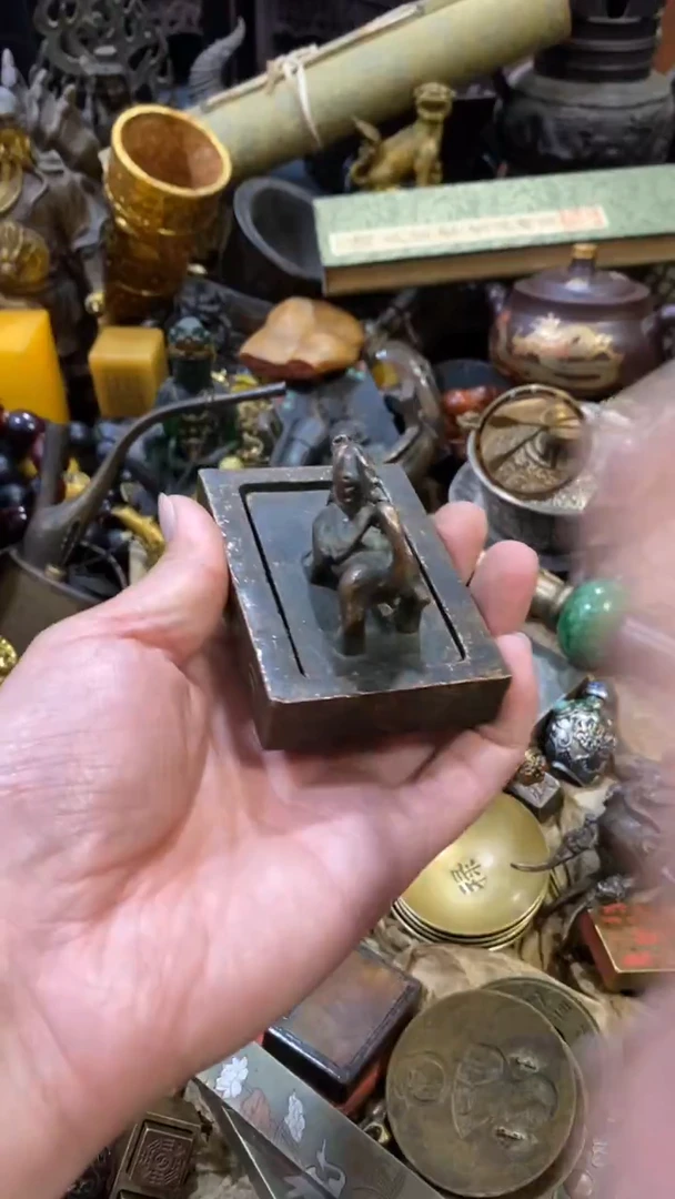 闪购商品摆件摆饰