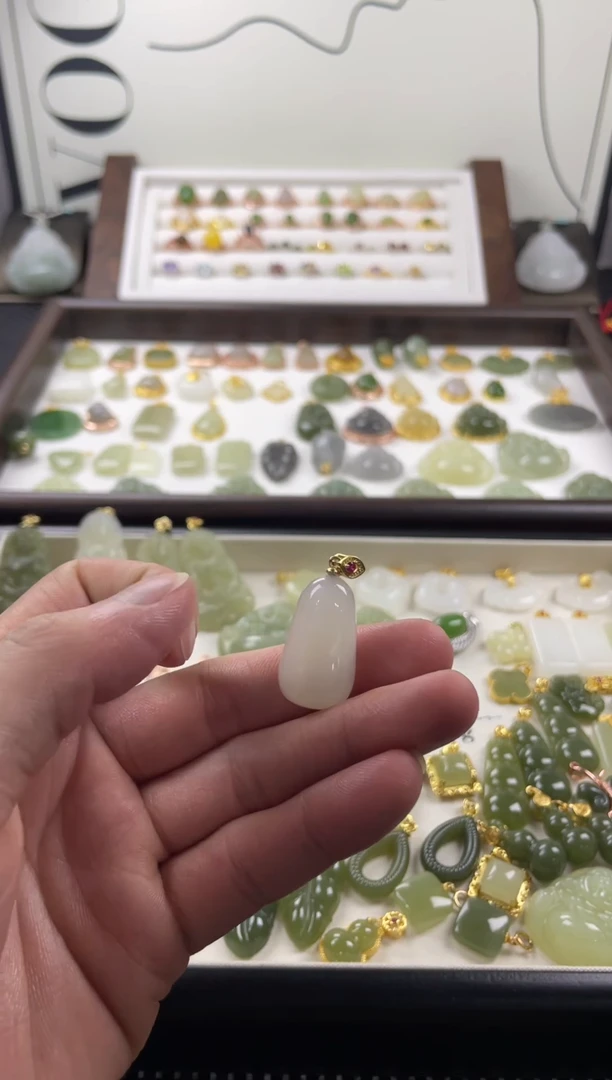 吊坠(不含链)银S925镶嵌和田玉1