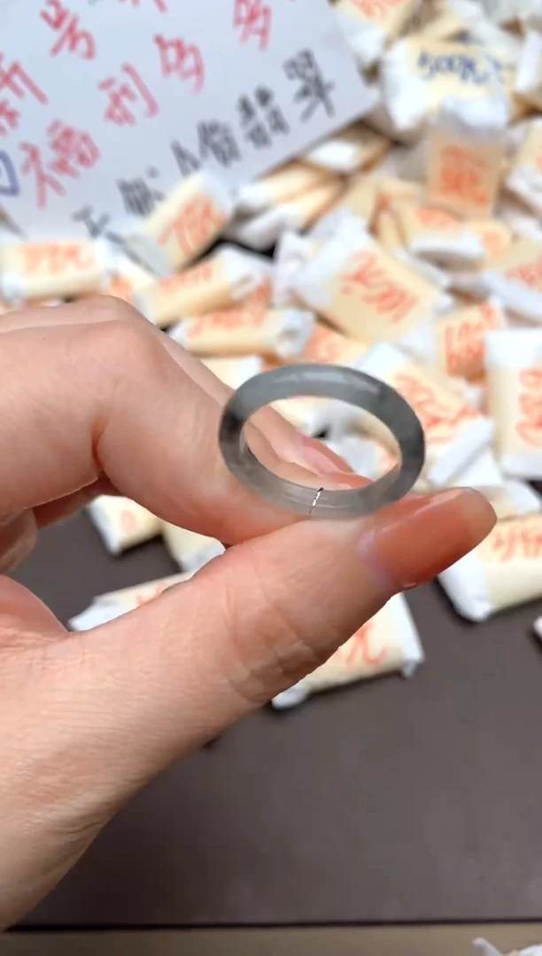 未镶嵌挂件翡翠福利，18圈