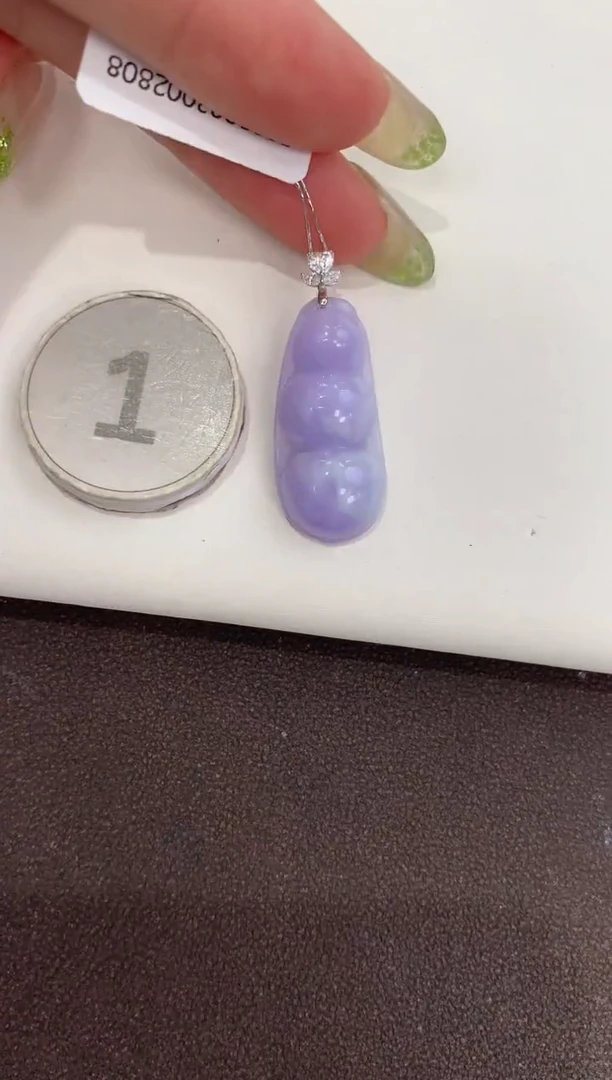 颈饰18K金镶嵌翡翠天然缅甸a货翡翠