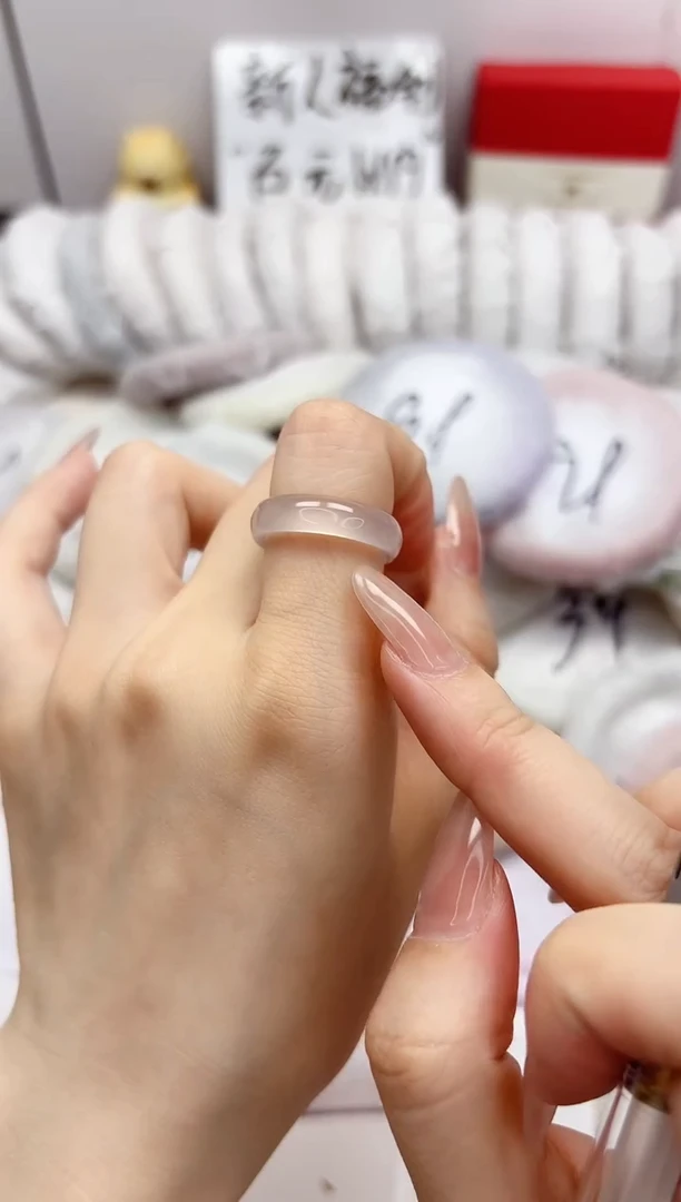 石英质玉手镯未镶嵌78戒指