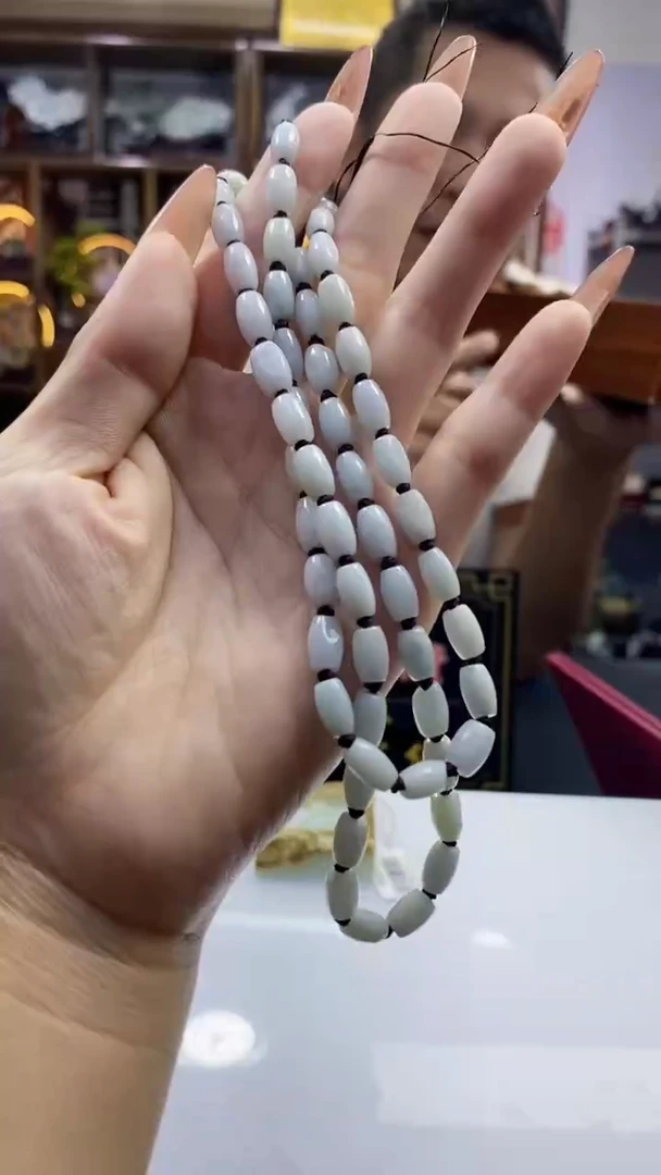 未镶嵌定制翡翠8443
