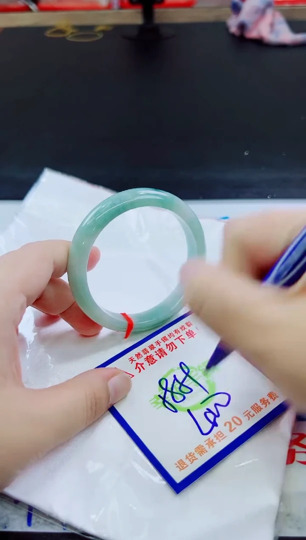 翡翠手镯未镶嵌天然缅甸翡翠A货！A货！A货！A货！A货！