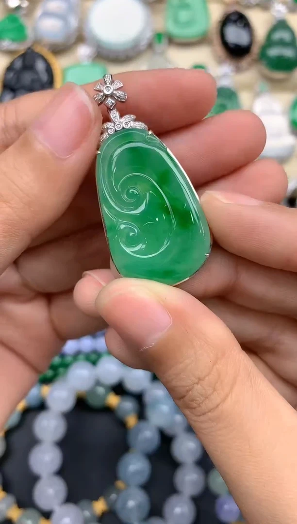 【闪购商品】翡翠颈饰18K金镶嵌392-中国好珍宝