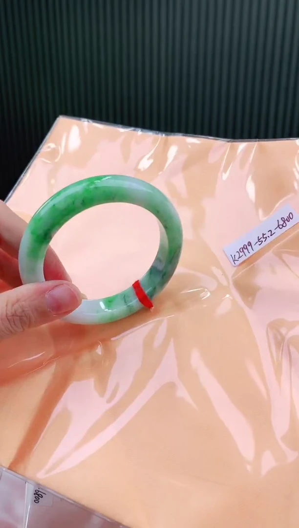 未镶嵌手镯翡翠55
