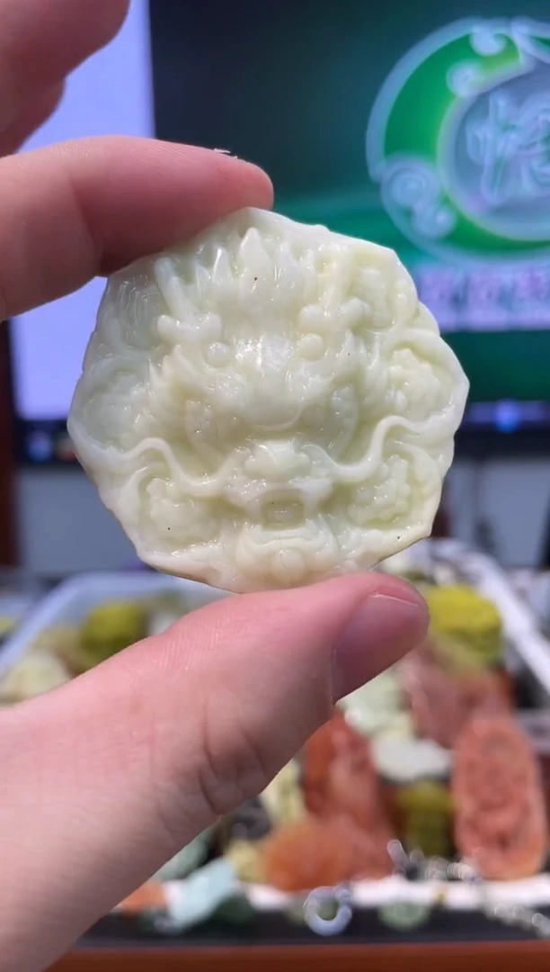 【闪购商品】岫玉吊坠未镶嵌·多样性发货*拍一发一