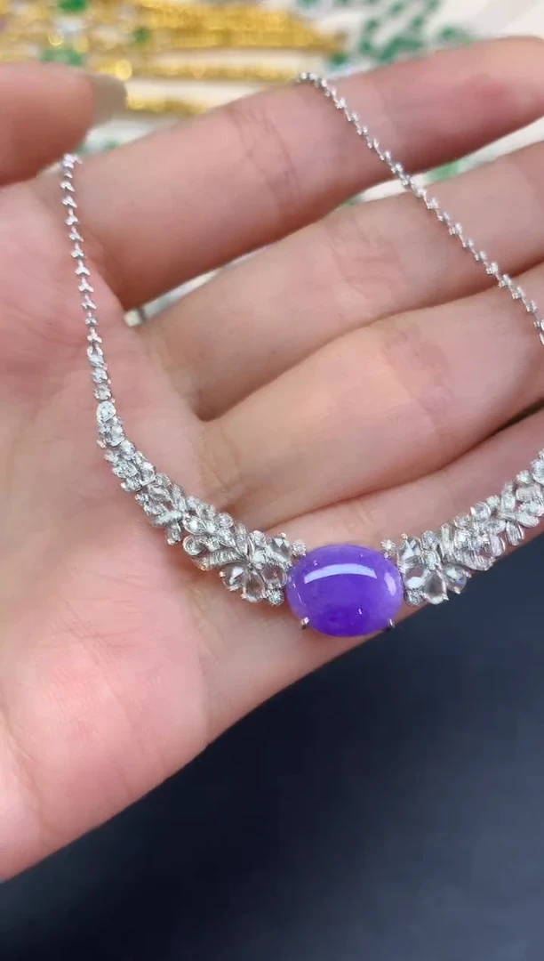 套链18K金镶嵌翡翠套链|39800