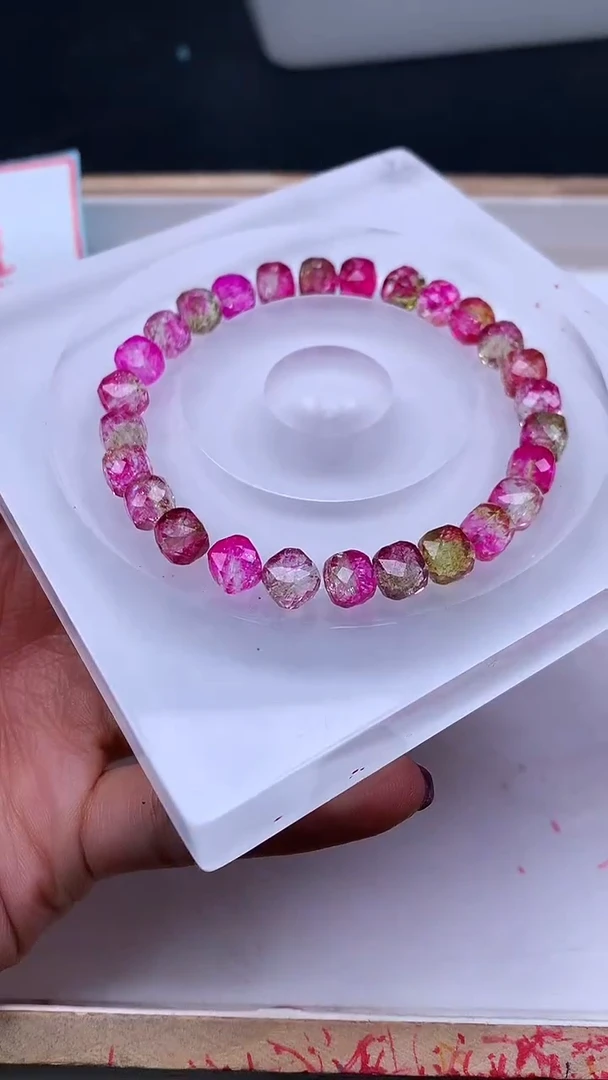 未镶嵌散珠碧玺D450 西瓜碧玺方糖8mm10个9.9元