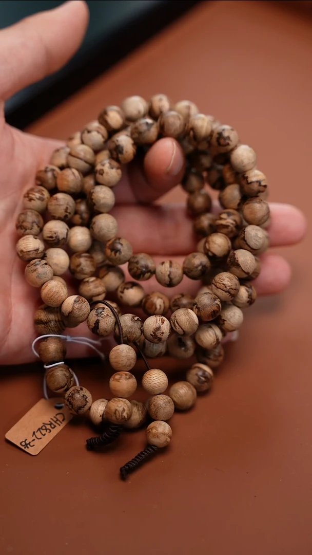 沉香手串秦*【蒙】CHR822-35菩萨棋天然野多样性发一