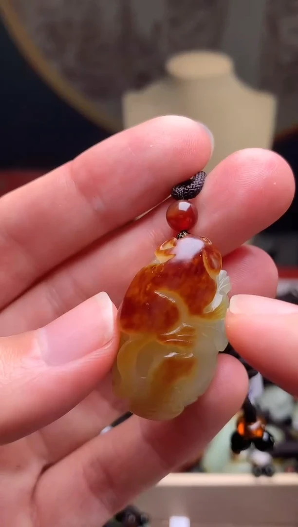 颈饰未镶嵌和田玉新疆料青海料清水和田玉吊坠