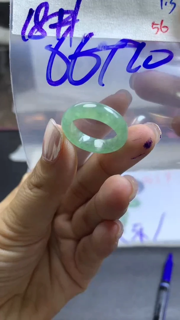 未镶嵌定制翡翠毛货需精细抛光拍一发一
