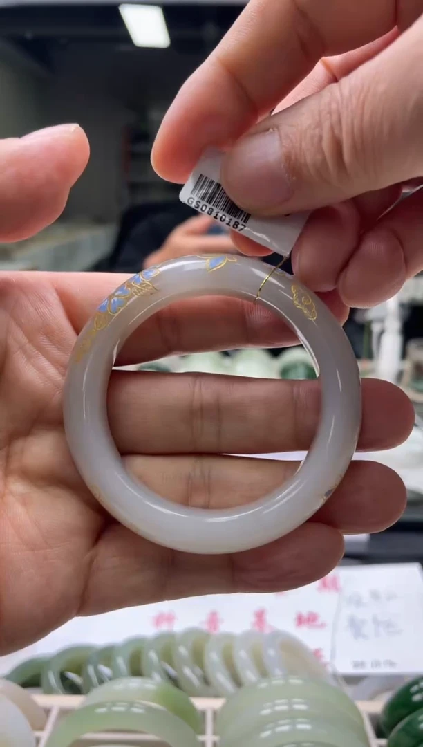 【闪购商品】和田玉手镯未镶嵌编码0187 圈口51-52