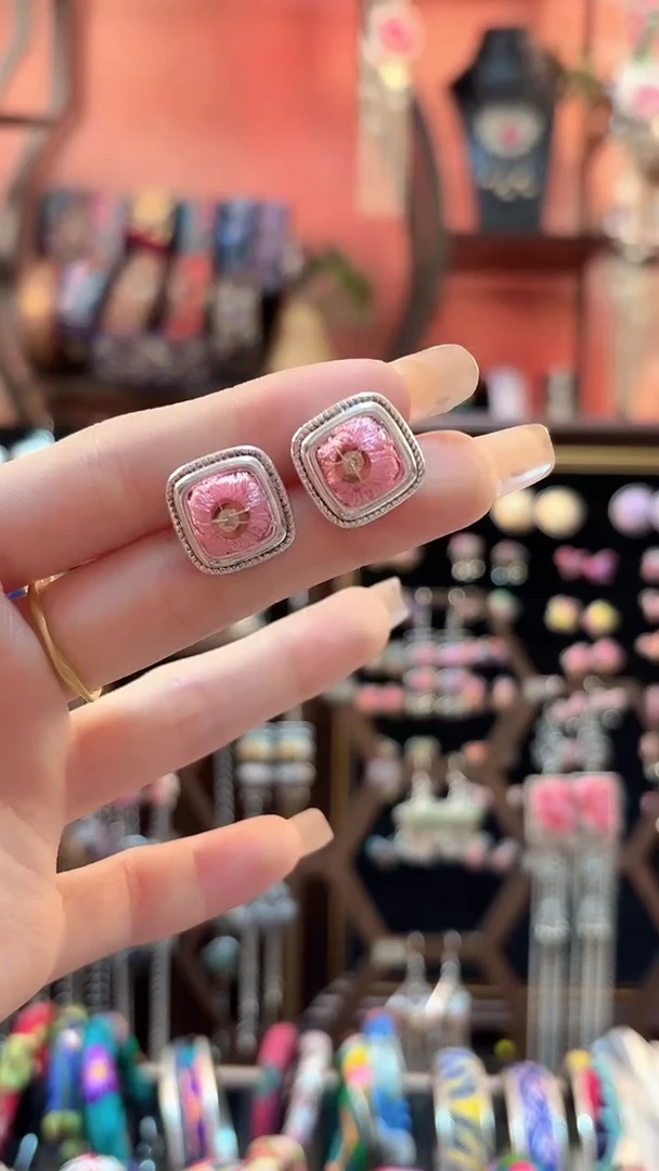 织绣 云织谣民族风精美饰品   67