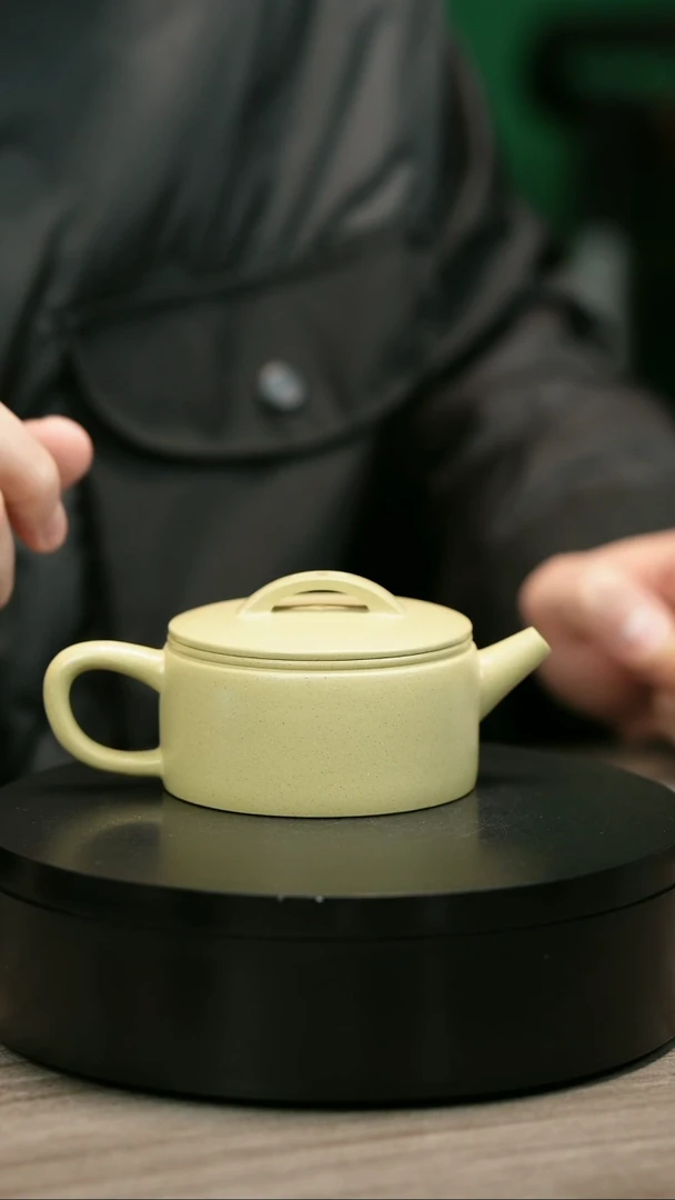 茶壶紫砂小***啊H2333范菊芳本绿光素汉瓦