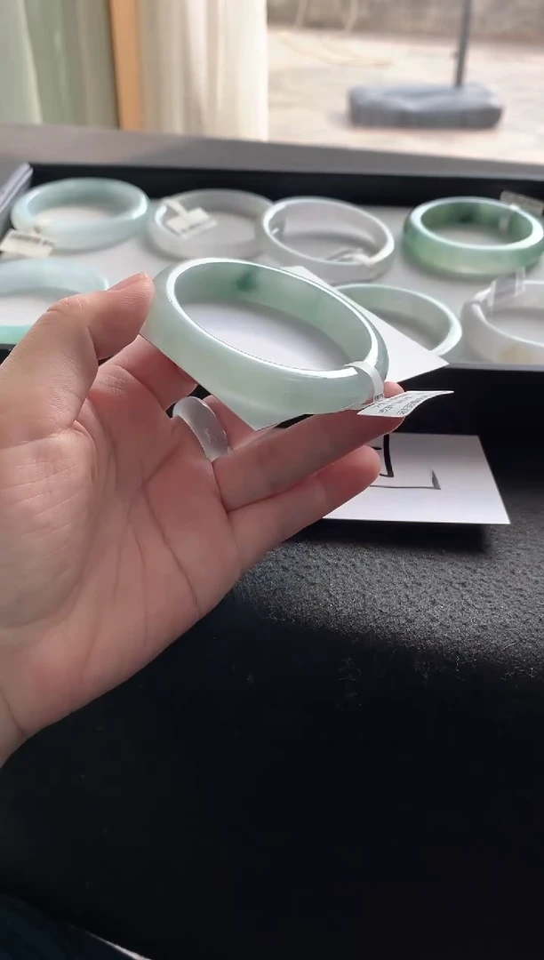 未镶嵌手镯翡翠57.8正圈Y2743买断