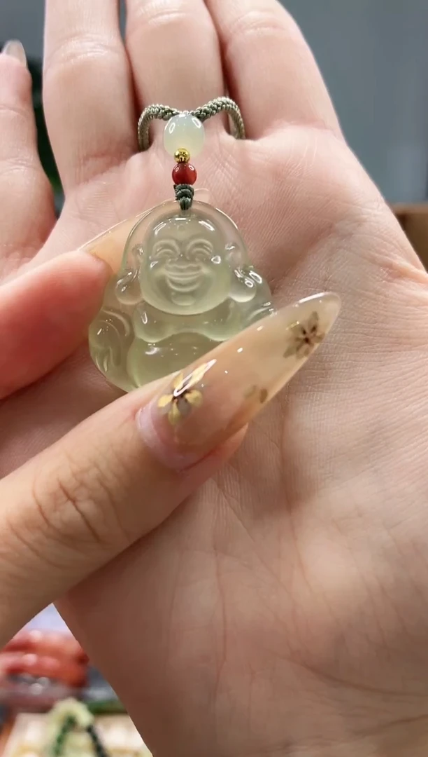 未镶嵌岫玉吊坠(赠链)佛公