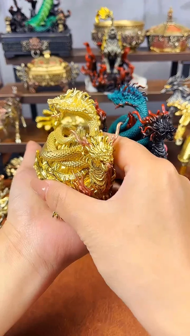 功**捐狮子一对黄铜摆件