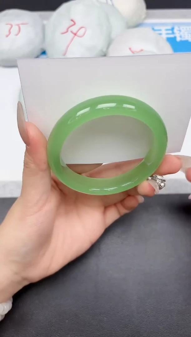 未镶嵌手镯石英质玉337-59-60