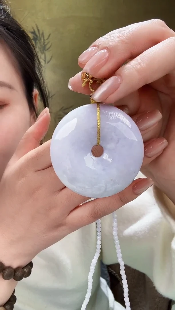 颈饰未镶嵌翡翠吊坠