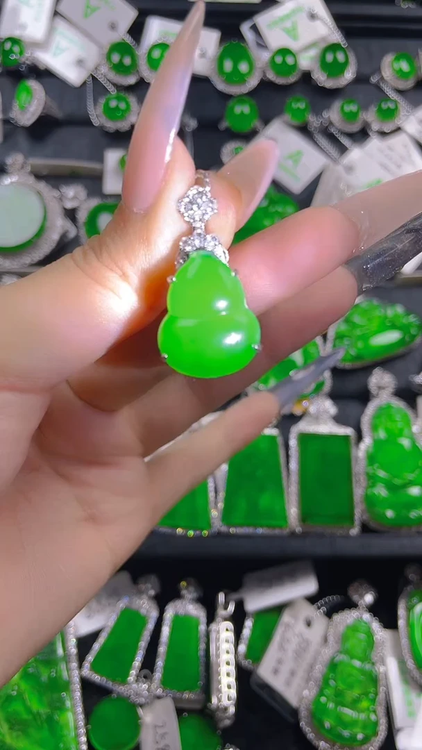 翡翠银S925镶嵌颈饰11111111