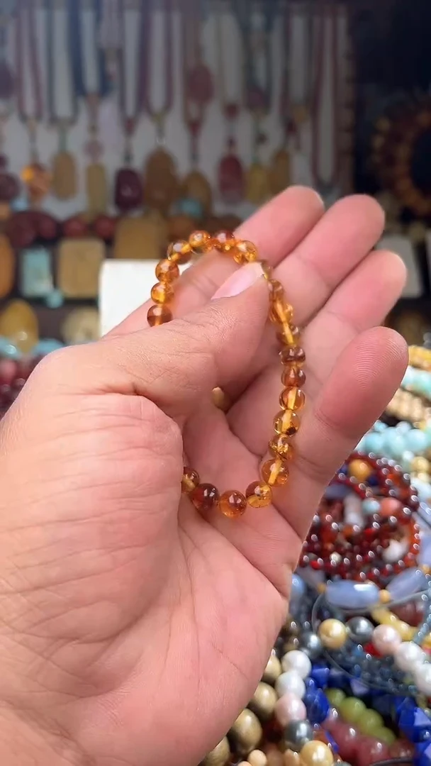 裸石琥珀未镶嵌小*一物一拍 005293