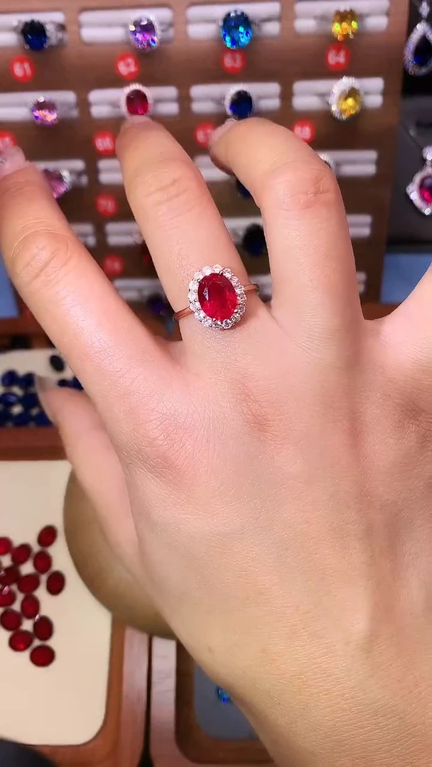 银S925镶嵌戒指红宝石........