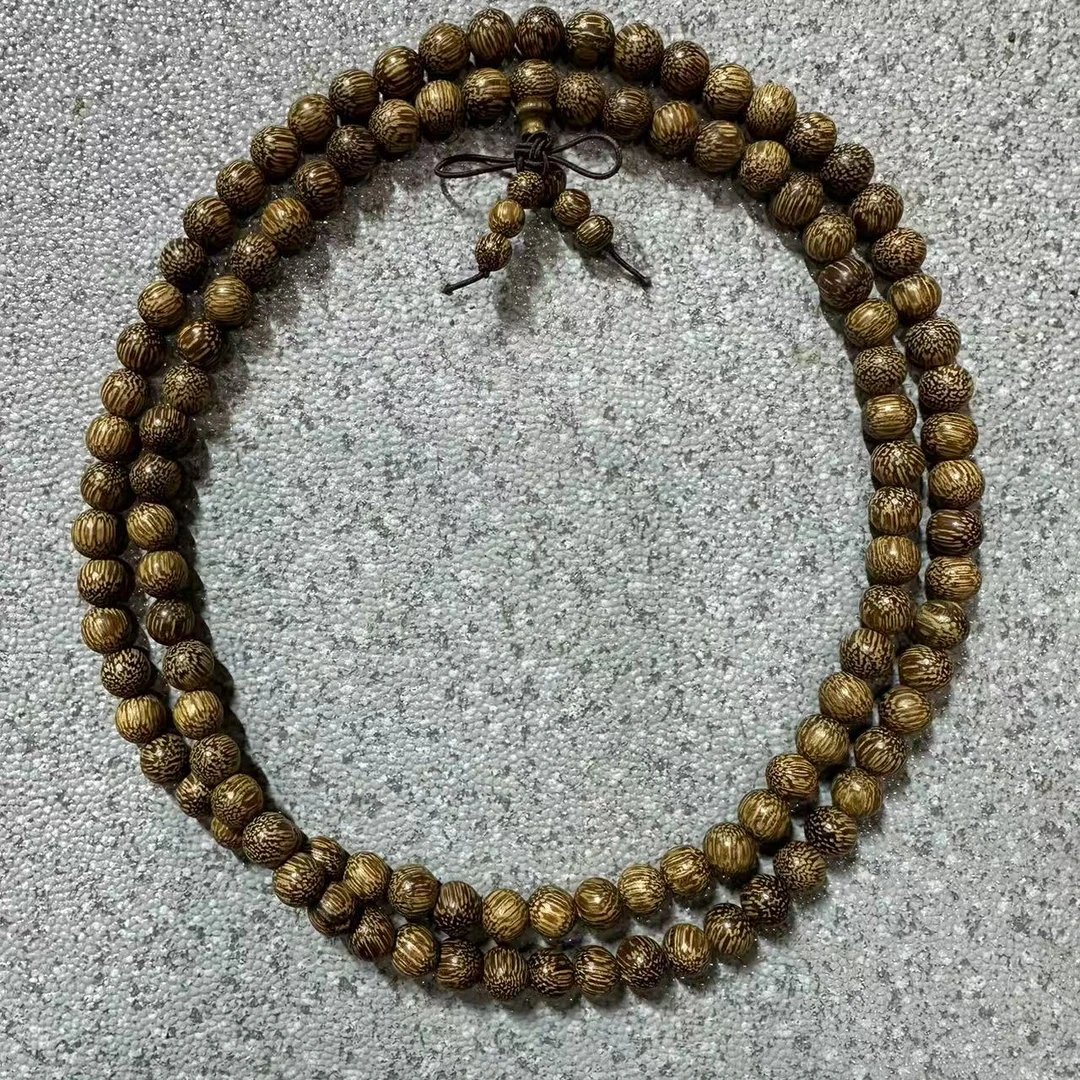 571 黑肉老山檀0.8cm长串