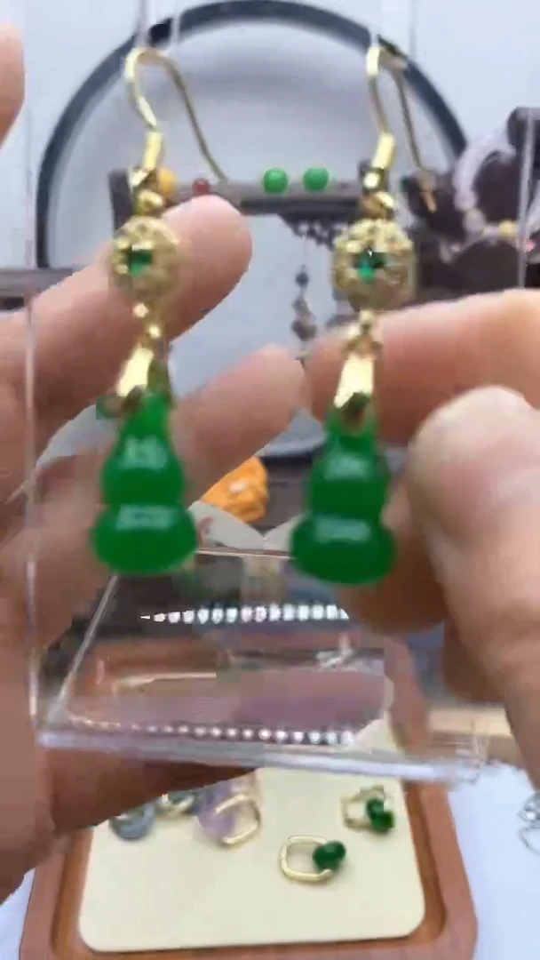 翡翠14K金镶嵌耳饰183葫芦