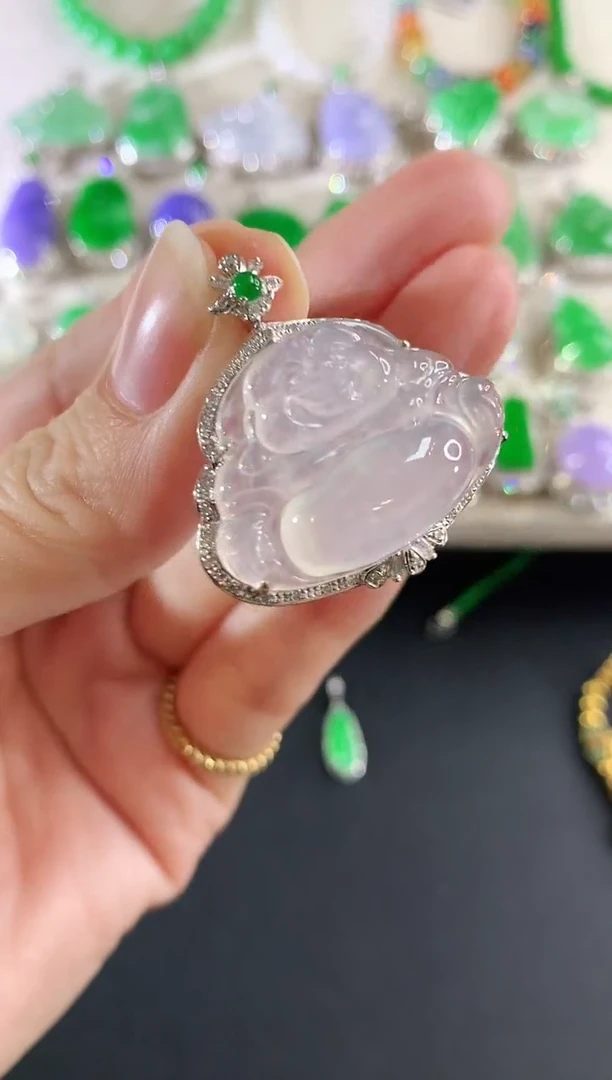 吊坠(不含链)18K金镶嵌翡翠147|