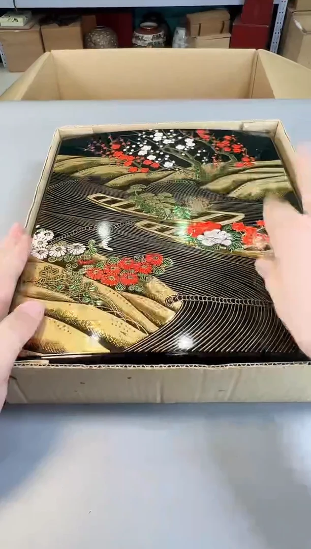 瓷片小****9284中古产品，默认微瑕，谨慎参拍