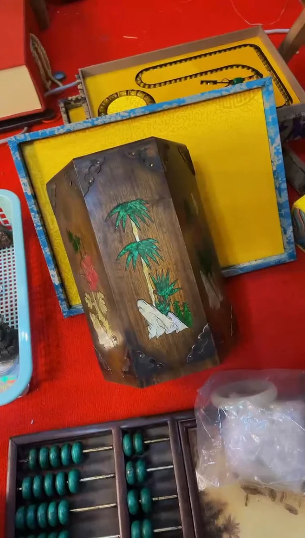 木世缘夕玉湾直播精选推荐  笔筒
