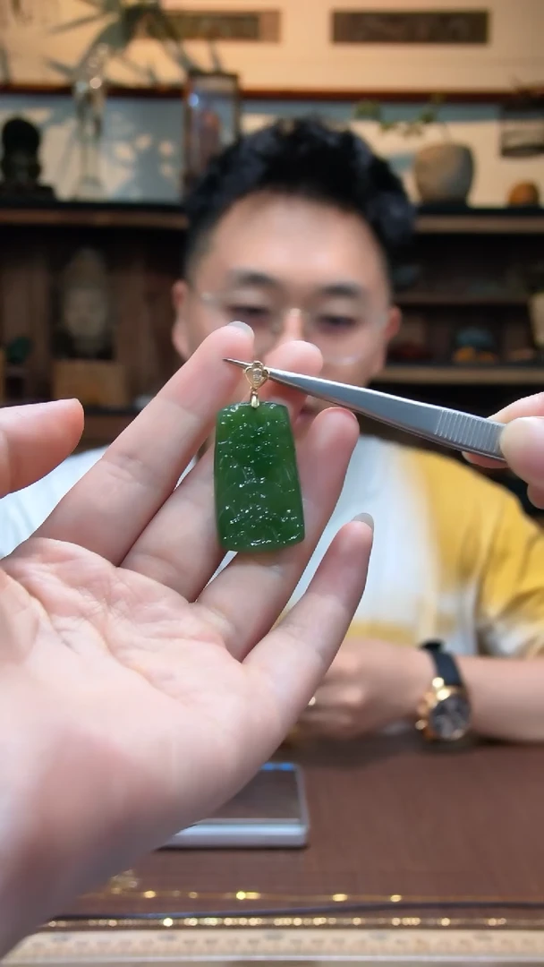 和田玉银S925镶嵌颈饰S925银碧玉山水无事牌吊坠ZD赠链