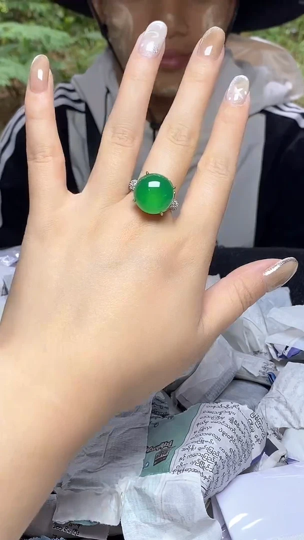 满色吊坠 所见即所得！