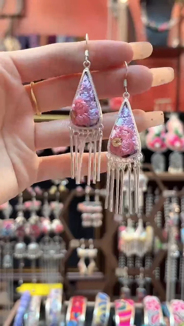 织绣 云织谣民族风精美饰品   111